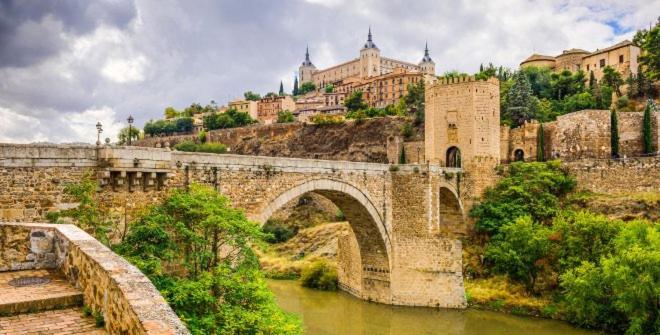 Toledo ciudad de las tres culturas , un lugar para disfrutar todas las familias con sus hijos Villamiel de Toledo Exterior foto