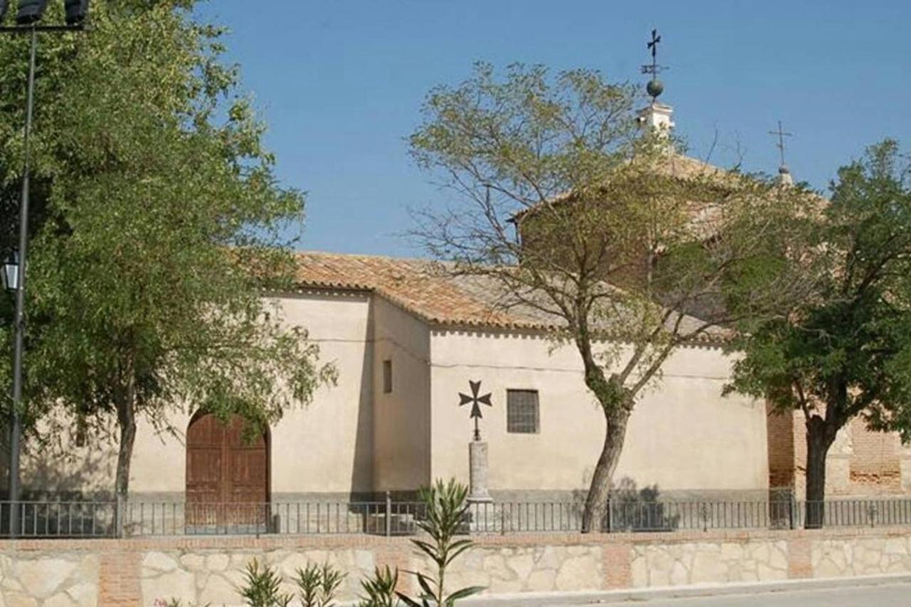 Toledo ciudad de las tres culturas , un lugar para disfrutar todas las familias con sus hijos Villamiel de Toledo Exterior foto