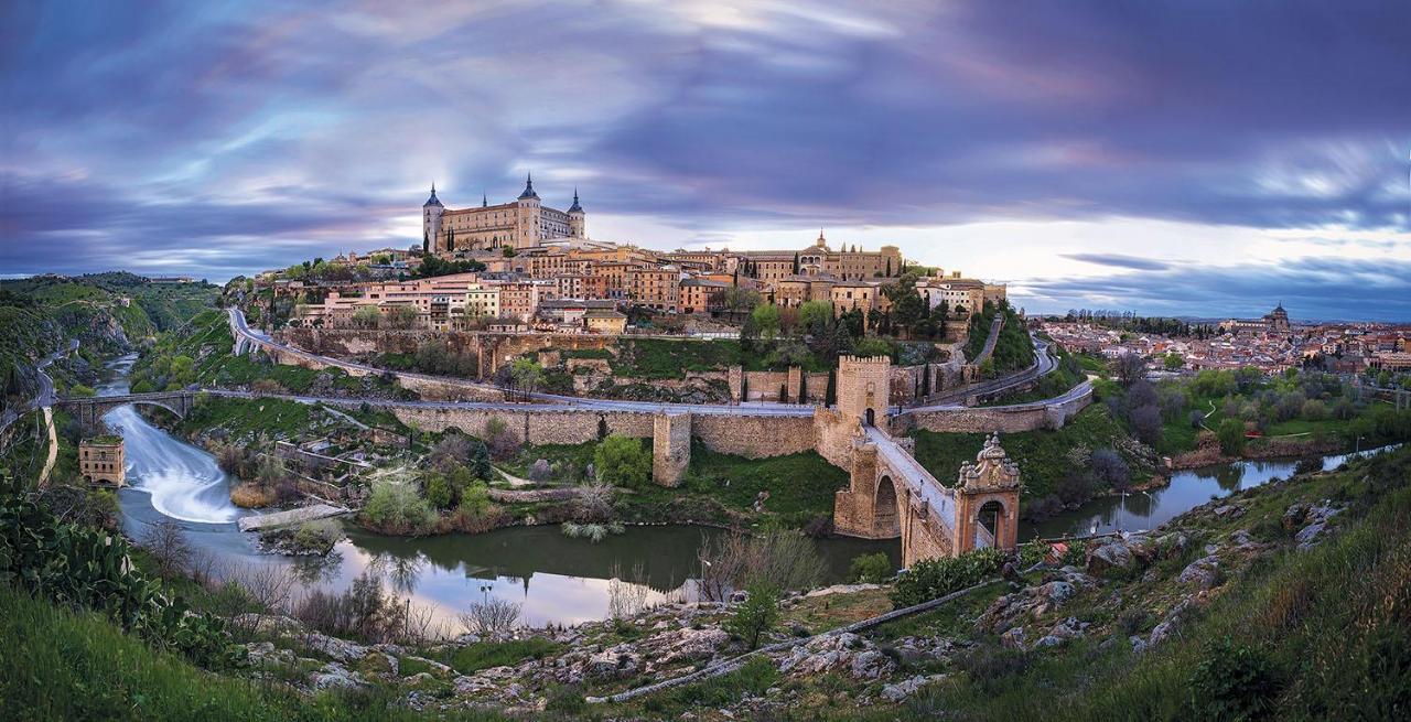 Toledo ciudad de las tres culturas , un lugar para disfrutar todas las familias con sus hijos Villamiel de Toledo Exterior foto